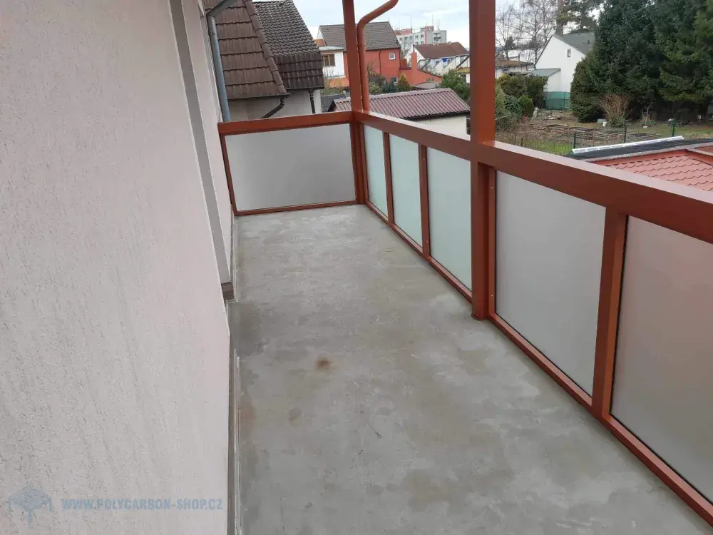 POLYKARBONÁTOVÁ PLNÁ DESKA 6 mm OPÁL