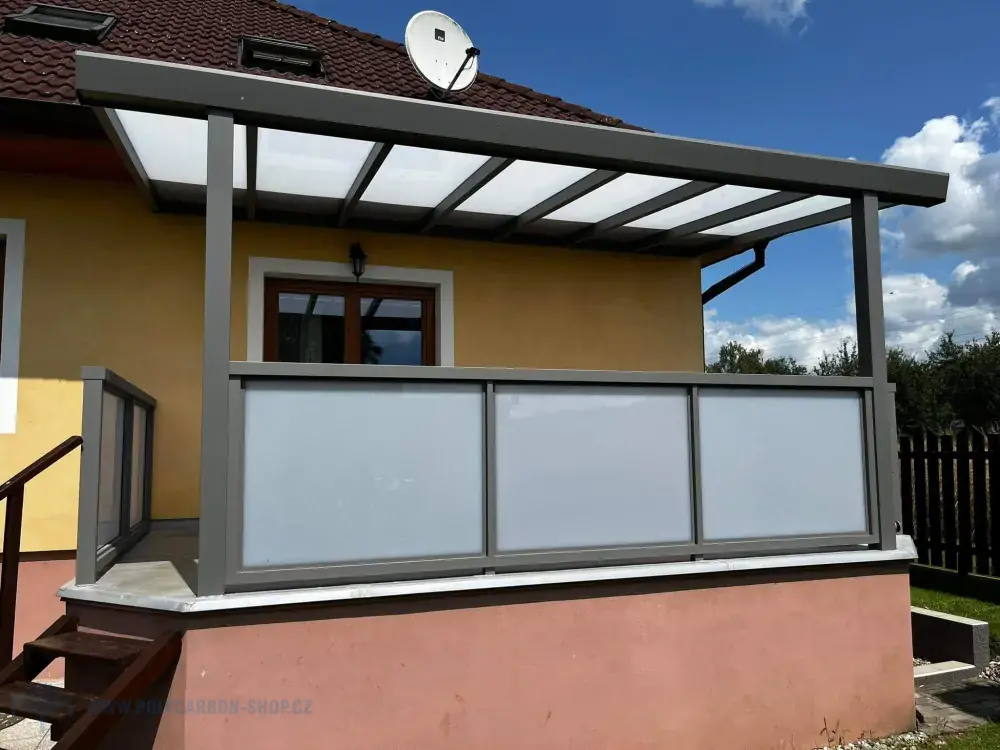 POLYKARBONÁTOVÁ PLNÁ DESKA 6 mm OPÁL